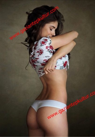 vajinasına erkek eli değmemiş bayan